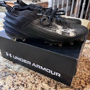 Under Armour Black Athletic Cleats